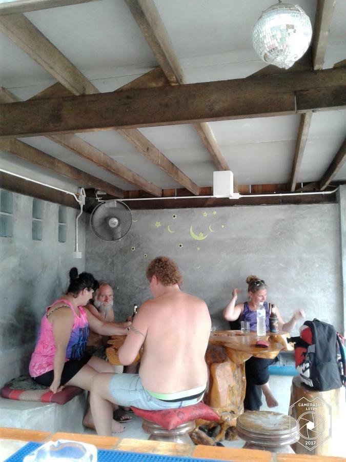 The Pier Homestay Thong Sala Eksteriør bilde